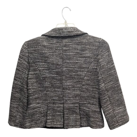 Ann Taylor Gray & White Boucle Wool Blend Blazer & Mini Skirt Suit Set, 8/8P - Picture 6 of 13